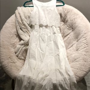 White Dress ! Girls .